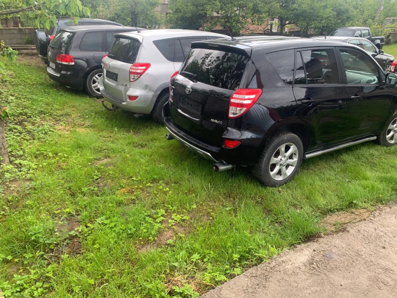 Toyota Rav4 2.2 D4D 150 коня Navi,  Кожа, Теглич , снимка 10 - Автомобили и джипове - 46982077