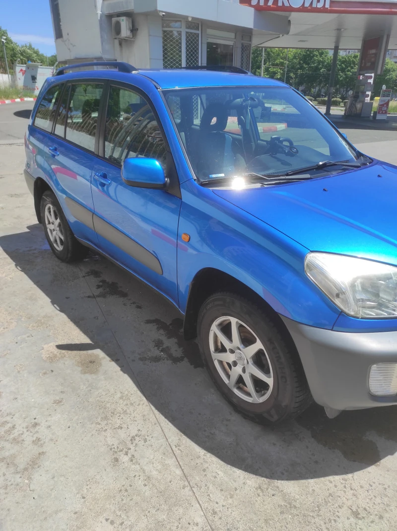 Toyota Rav4, снимка 5 - Автомобили и джипове - 47893228