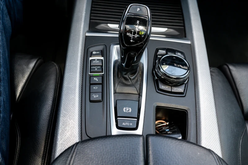 BMW X5 35i M-PACK/Soft close/360* /Head-up display, снимка 7 - Автомобили и джипове - 51346384