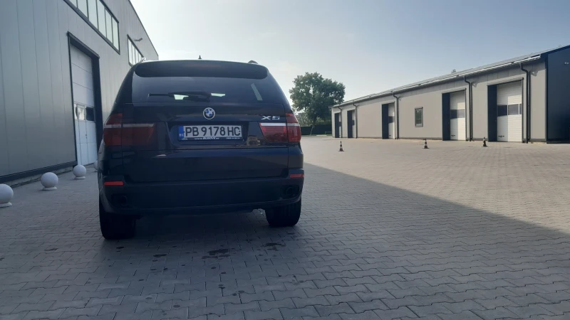BMW X5, снимка 4 - Автомобили и джипове - 52584405