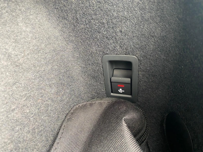 Audi Q3 40TDI* QUATTRO* S-LINE* CAM* NIGHT* LED* , снимка 15 - Автомобили и джипове - 52718059