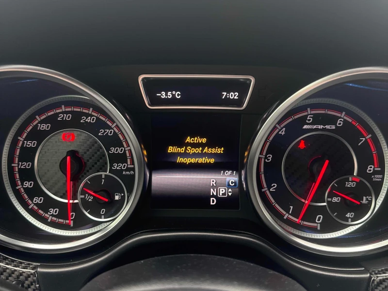 Mercedes-Benz GLE 63 S AMG * * CARFAX * * АВТО КРЕДИТ * * , снимка 8 - Автомобили и джипове - 53205867