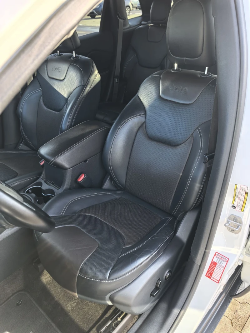 Jeep Cherokee 2.0(170)AWD Automatic FULL!!! , снимка 15 - Автомобили и джипове - 53343014