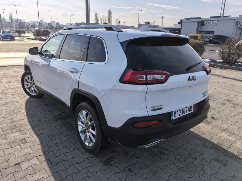 Jeep Cherokee 2.0(170)AWD Automatic FULL!!! , снимка 3 - Автомобили и джипове - 53343014
