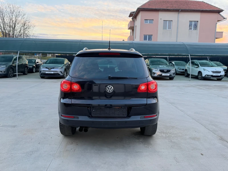 VW Tiguan 1.4 4motion, снимка 5 - Автомобили и джипове - 53342445