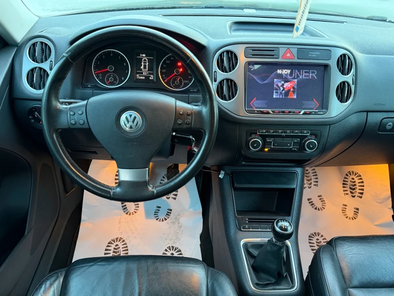 VW Tiguan 1.4 4motion, снимка 12 - Автомобили и джипове - 53342445