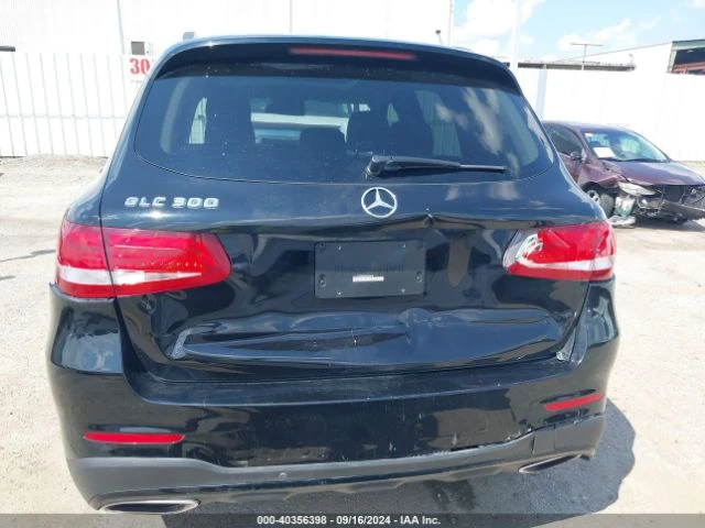 Mercedes-Benz GLC 300 ПОДГРЯВАНЕ AMG PACK , снимка 16 - Автомобили и джипове - 47620957