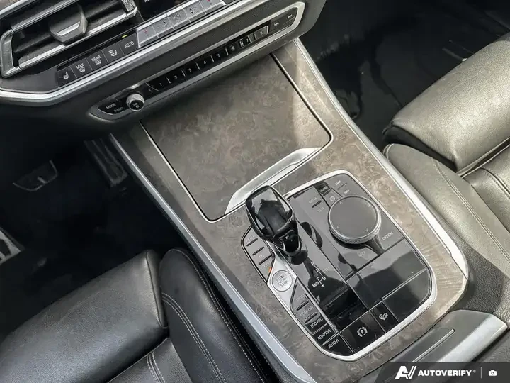 BMW X5 CARFAX * АВТО КРЕДИТ * ПРОГНОЗНА ЦЕНА ДО БГ * , снимка 16 - Автомобили и джипове - 54684454