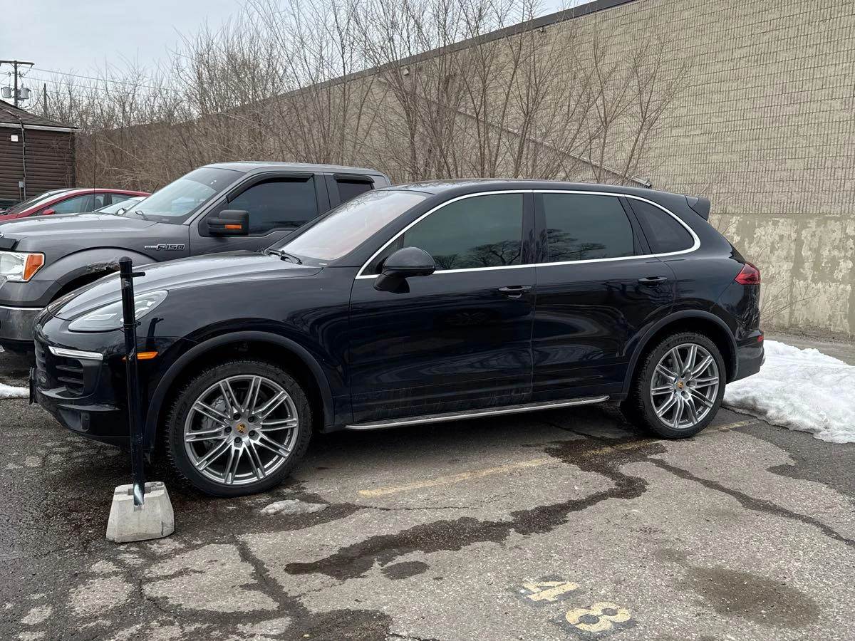 Porsche Cayenne  S * ЦЕНА ДО БЪЛГАРИЯ * (CARFAX)* АВТО КРЕДИТ*  - изображение 3