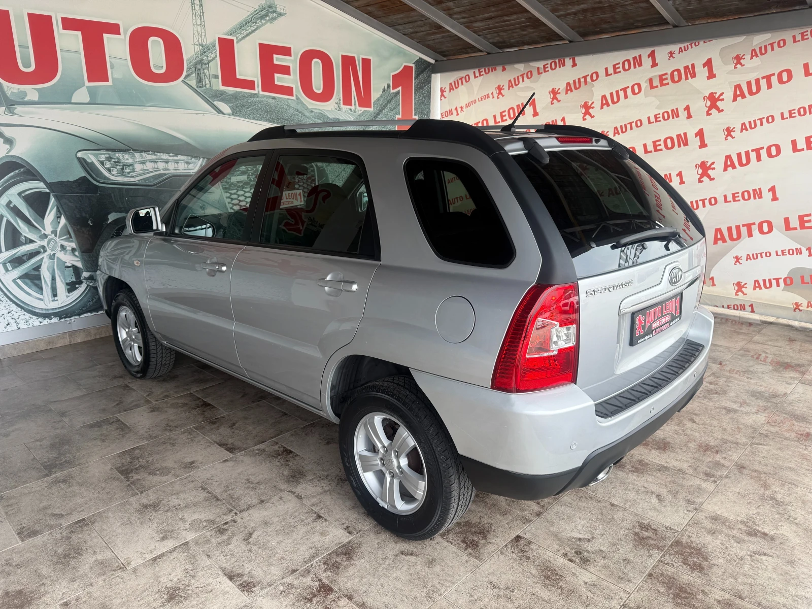 Kia Sportage 2.0CRDI - изображение 7