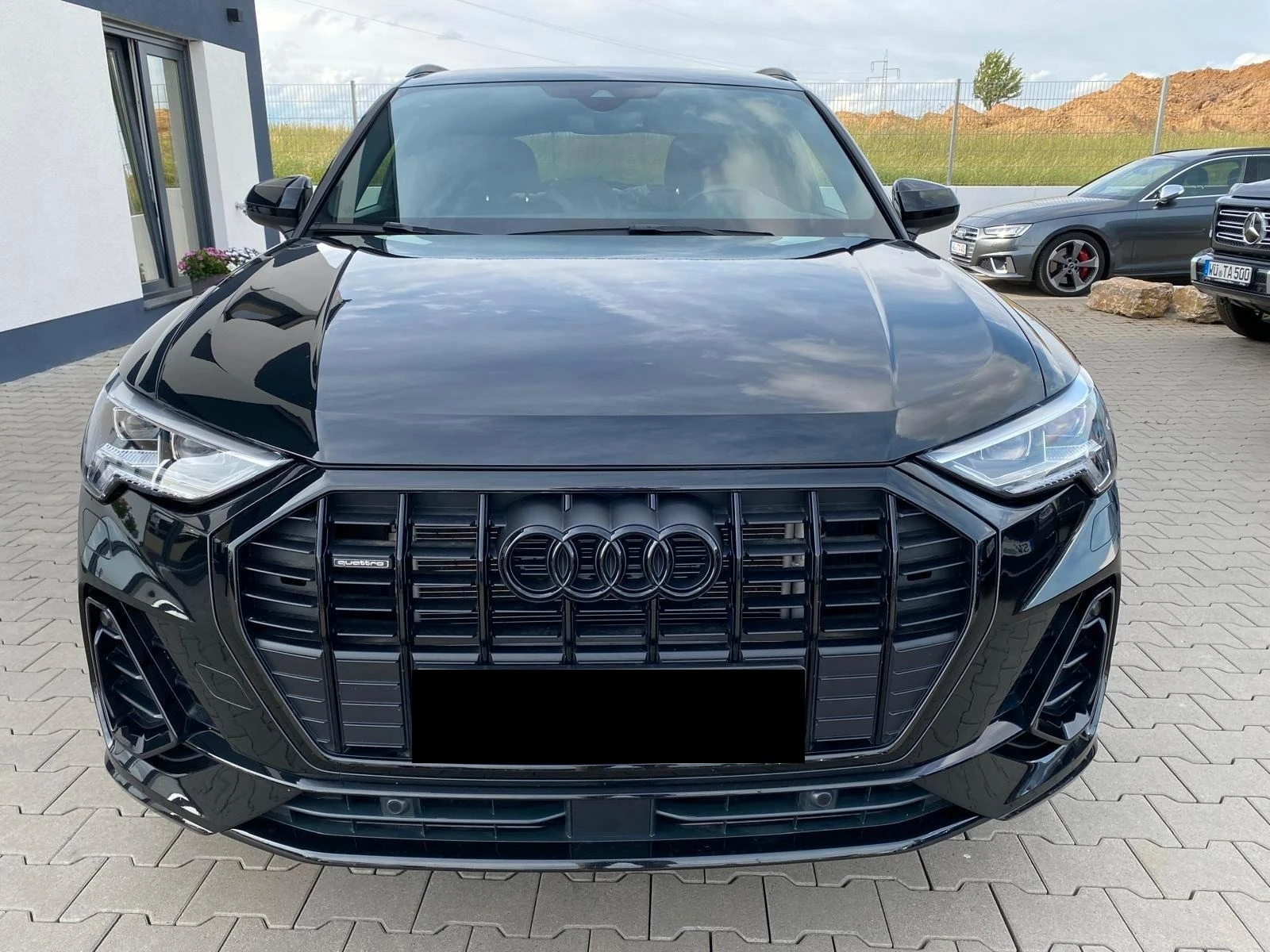 Audi Q3 40TDI* QUATTRO* S-LINE* CAM* NIGHT* LED*  - изображение 2