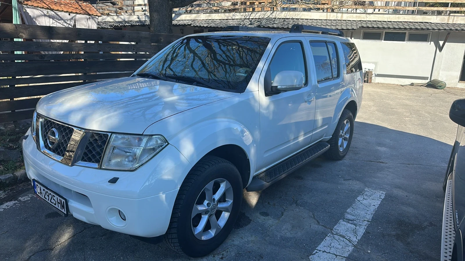 Nissan Pathfinder, снимка 3 - Автомобили и джипове - 54049896