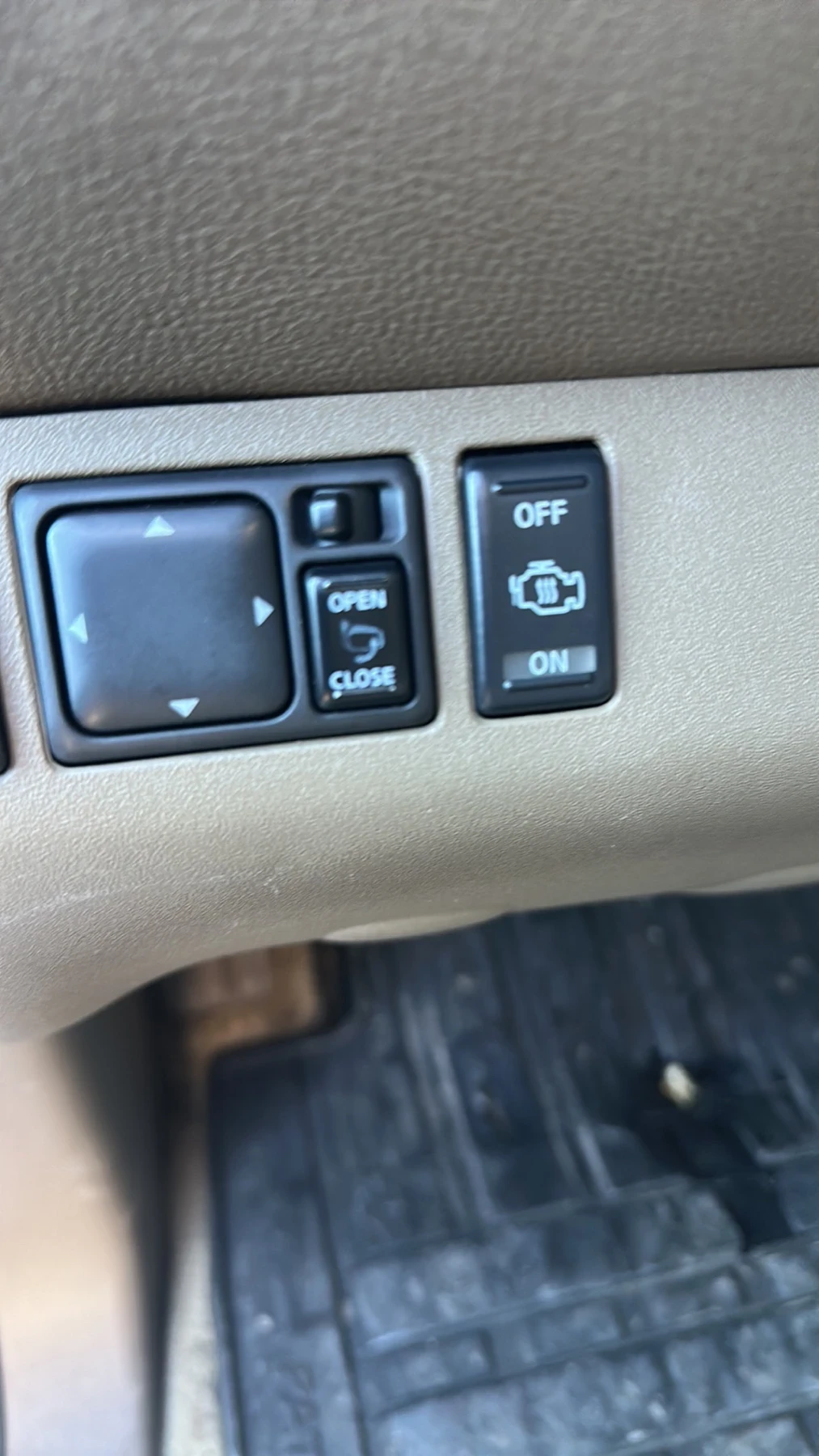 Nissan Pathfinder, снимка 11 - Автомобили и джипове - 54049896