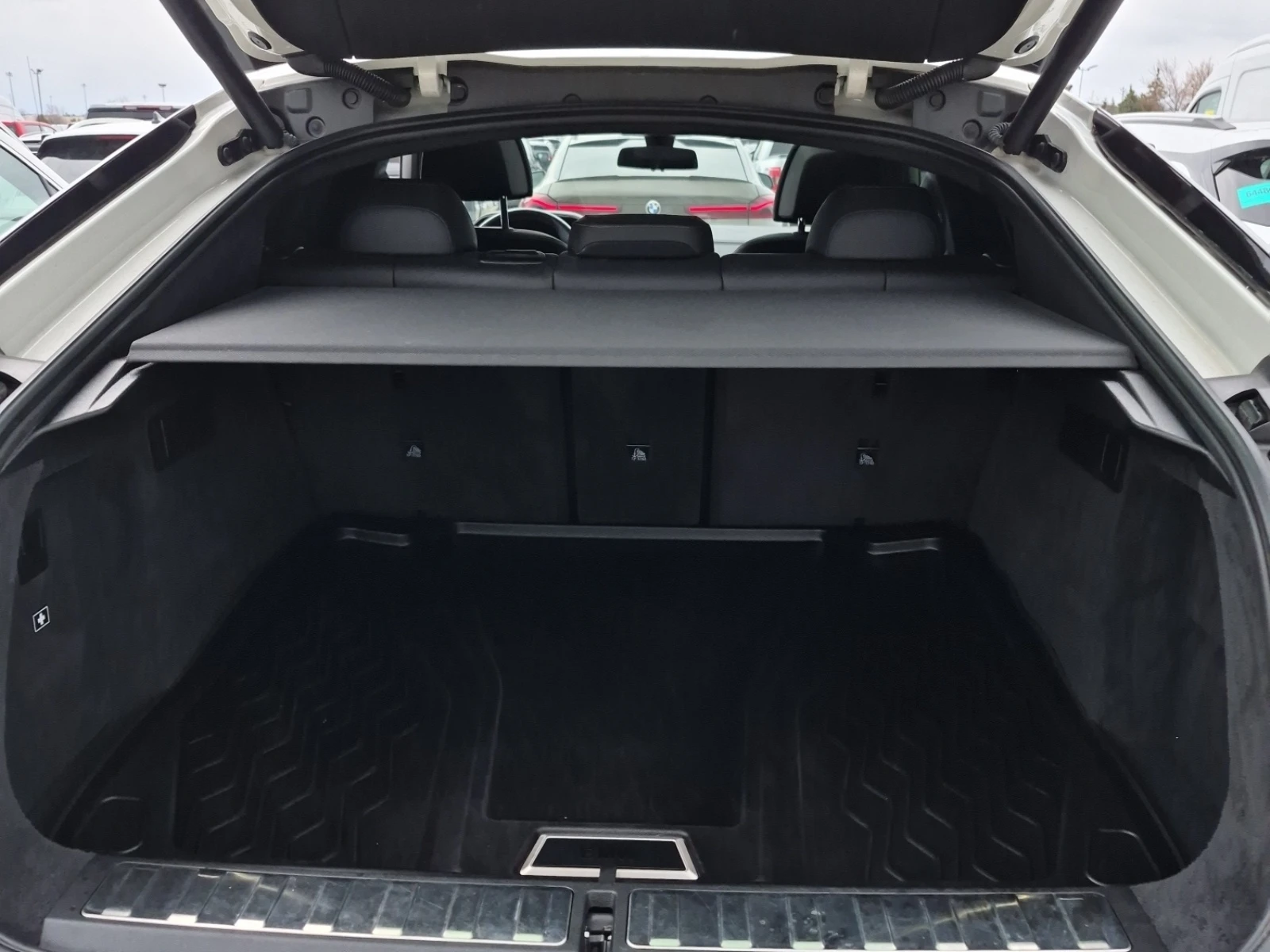 BMW X6 XDRIVE40I* * CARFAX * * АВТО КРЕДИТ * * , снимка 10 - Автомобили и джипове - 54145363
