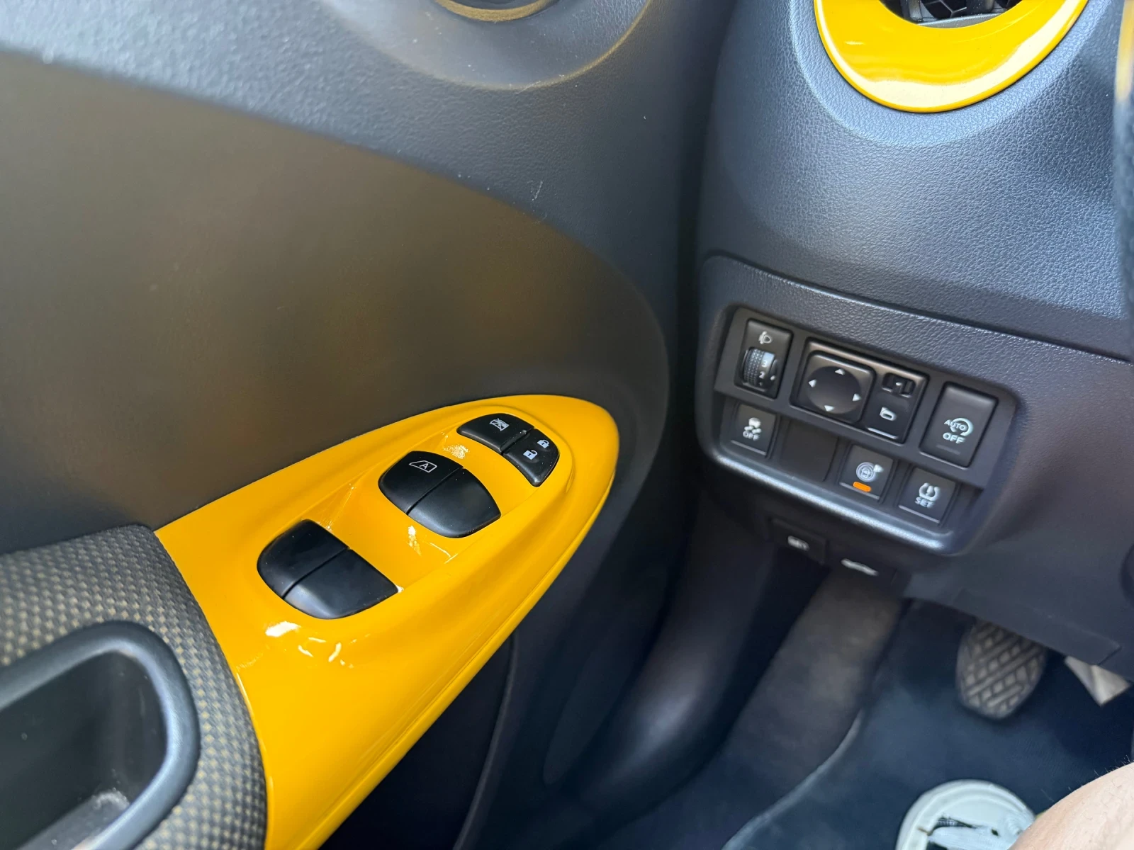 Nissan Juke, снимка 13 - Автомобили и джипове - 55251174