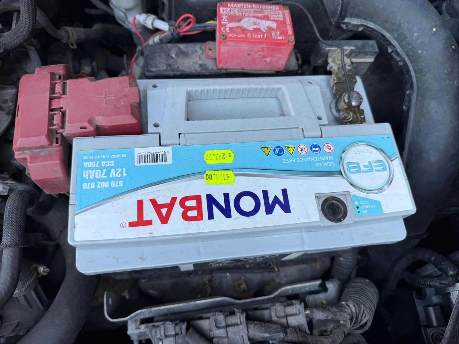 Nissan Juke, снимка 16 - Автомобили и джипове - 55251174