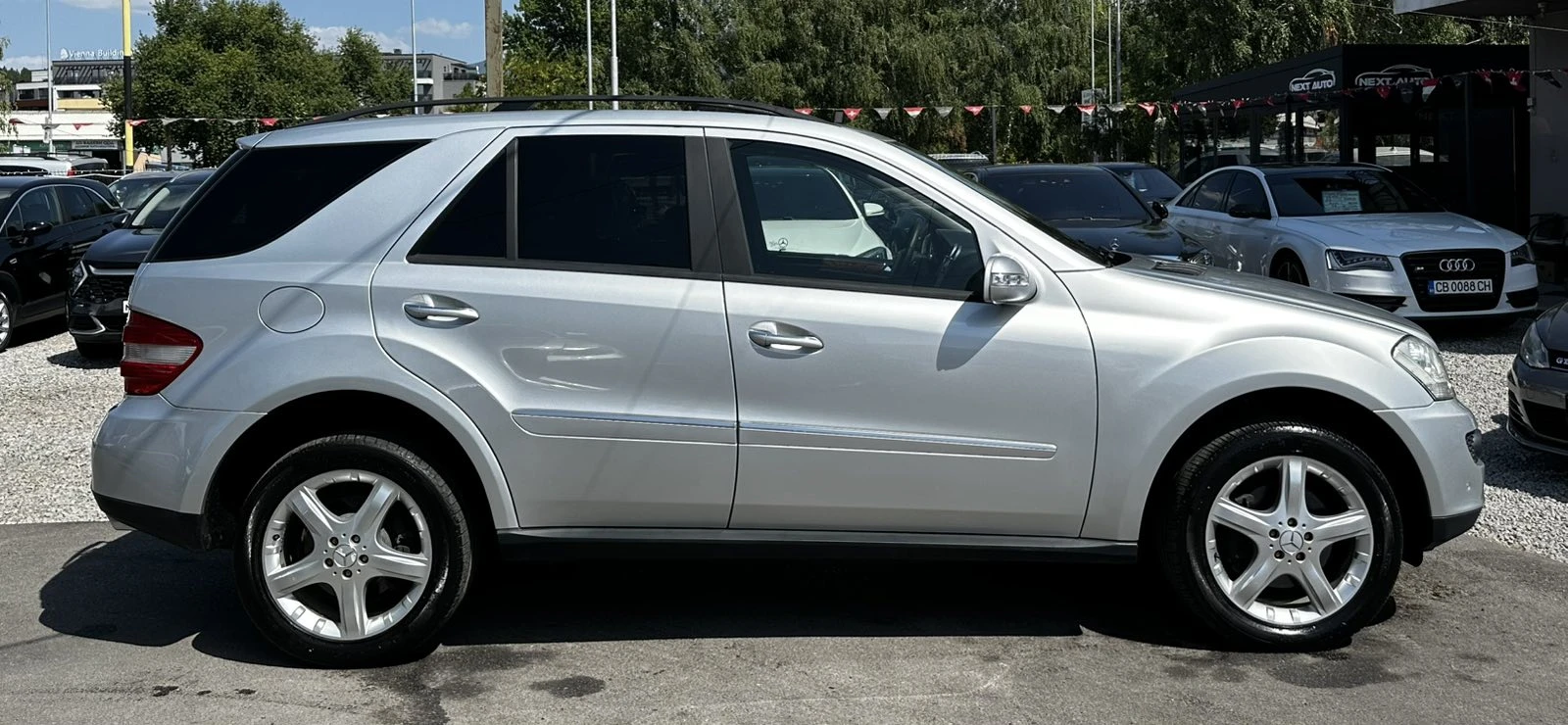 Mercedes-Benz ML 320 CDI 4MATIC НА ПРУЖИНИ, снимка 4 - Автомобили и джипове - 55644187