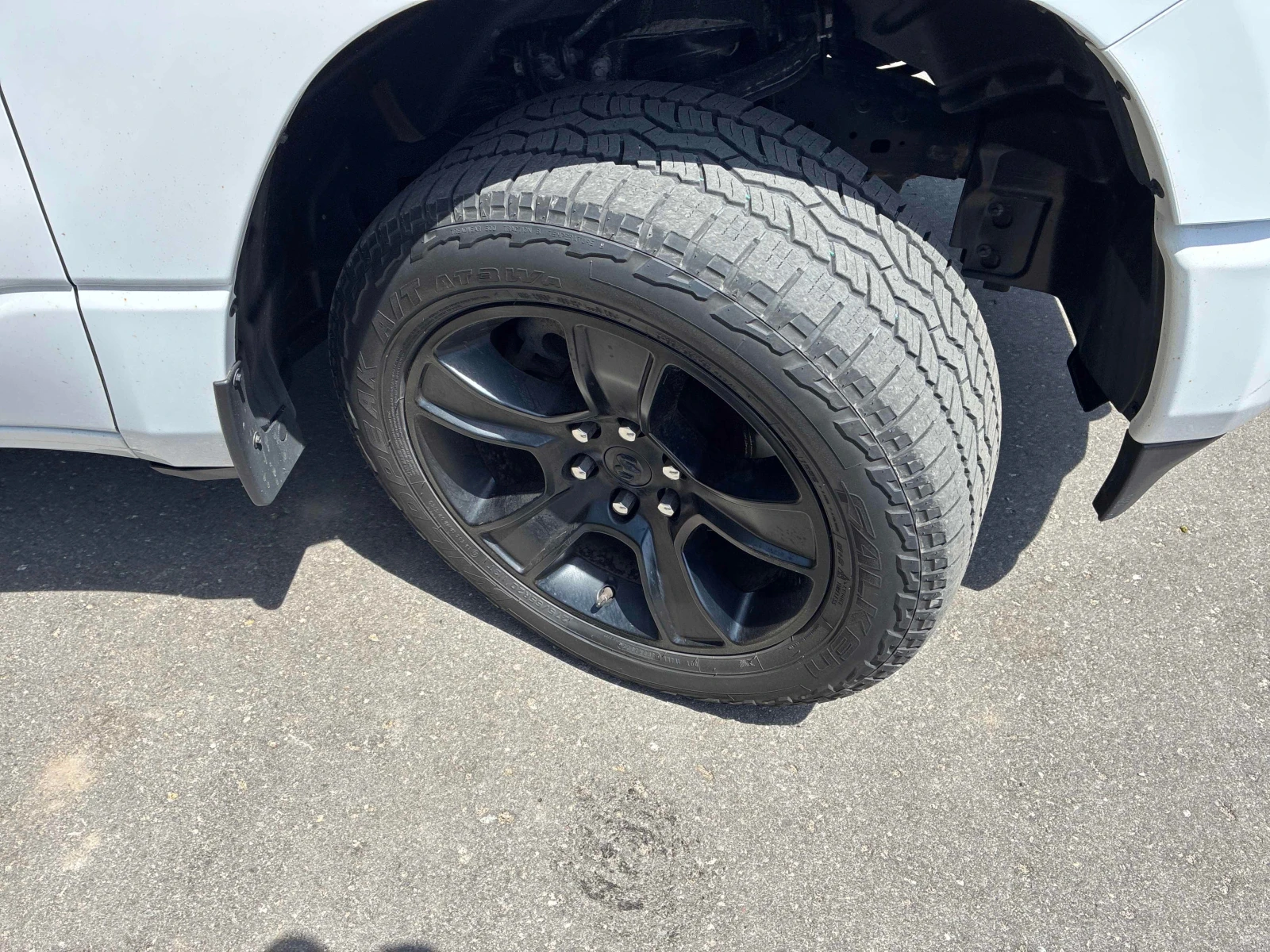Dodge RAM 1500 * Big Horn * CARFAX * АВТОКРЕДИТ* , снимка 7 - Автомобили и джипове - 56070715