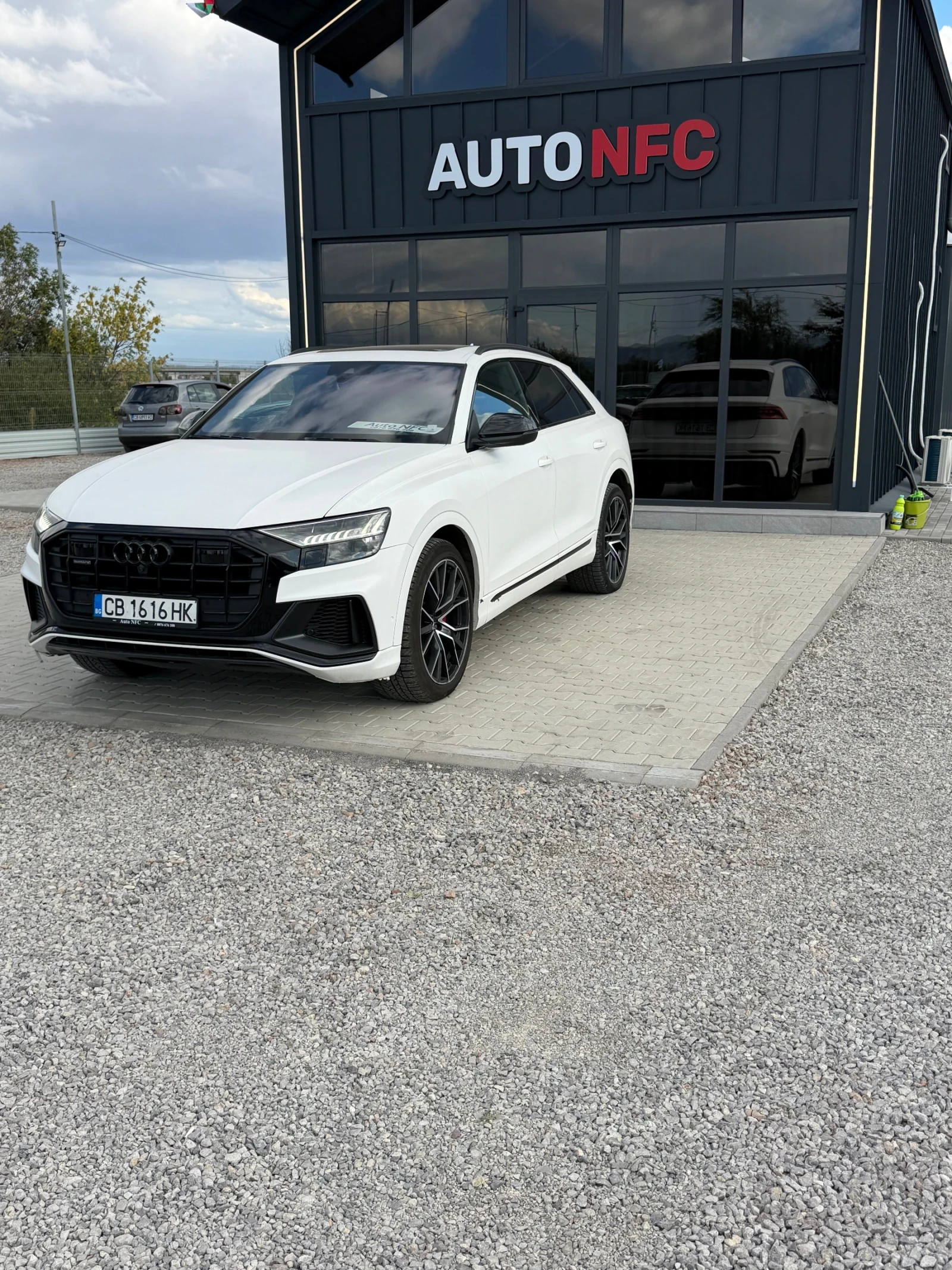 Audi Q8, снимка 2 - Автомобили и джипове - 56198341