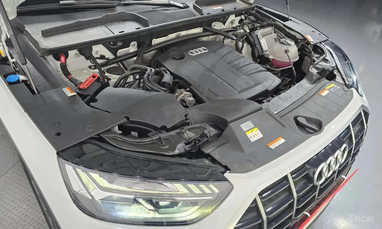 Audi Q5 * 40 TDI Quattro Sportback * , снимка 6 - Автомобили и джипове - 56330024