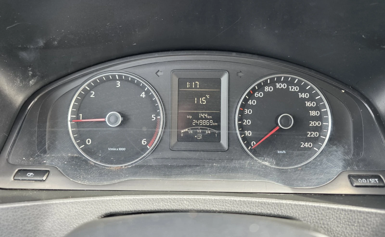 VW Caravelle 2.0 TDI, снимка 16 - Бусове и автобуси - 54227804