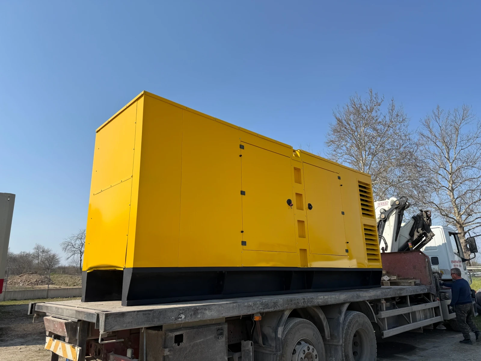 Допълнително оборудване Електроагрегат AKSA AC 650 Kva  на 10 М.Ч, снимка 2 - Индустриална техника - 53865056