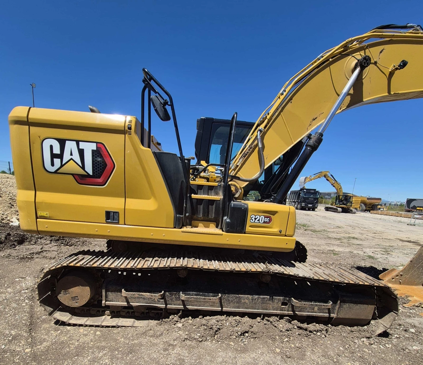 ����� Cat 320GC | Mobile.bg � ����������� 6