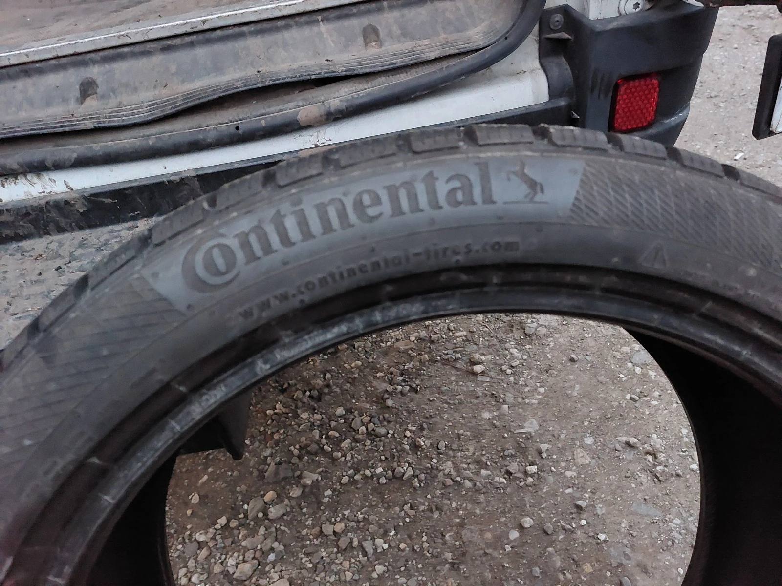 ���� 235/40R18 | Mobile.bg � ����������� 3