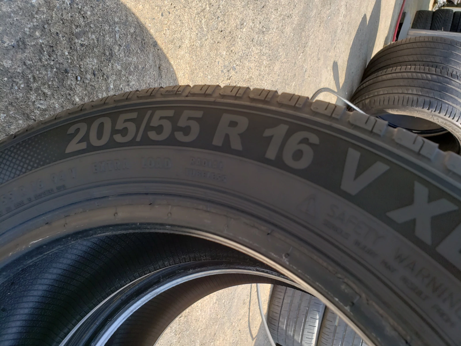 Гуми Летни 205/55R16, снимка 4 - Гуми и джанти - 54362532