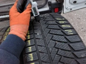 Гуми Зимни 235/40R18, снимка 2 - Гуми и джанти - 41124140