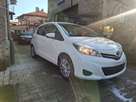 Toyota Yaris 1.0 69кс НАВИ, КАМЕРА, снимка 2