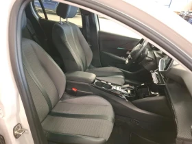 Peugeot 208 Allure e-208, 45000км, снимка 8