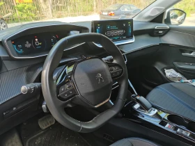 Peugeot 208 Allure e-208, 45000км, снимка 12