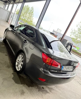 Lexus IS 220d 2.2 | Mobile.bg    4