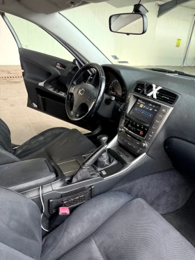 Lexus IS 220d 2.2 | Mobile.bg    12