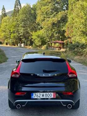     Volvo V40 2.0D D4 R-Design ///-//