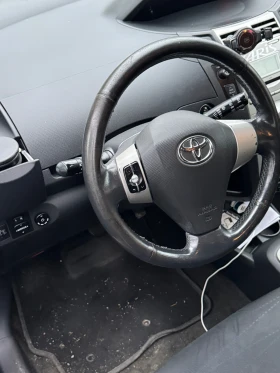 Toyota Yaris 1.3 vvti-lpg, снимка 5