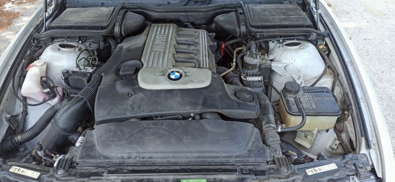 BMW 530, снимка 13 - Автомобили и джипове - 46051687