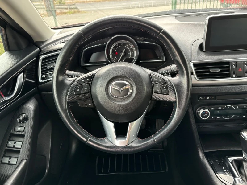 Mazda 3 2.0 i, снимка 12 - Автомобили и джипове - 46795390