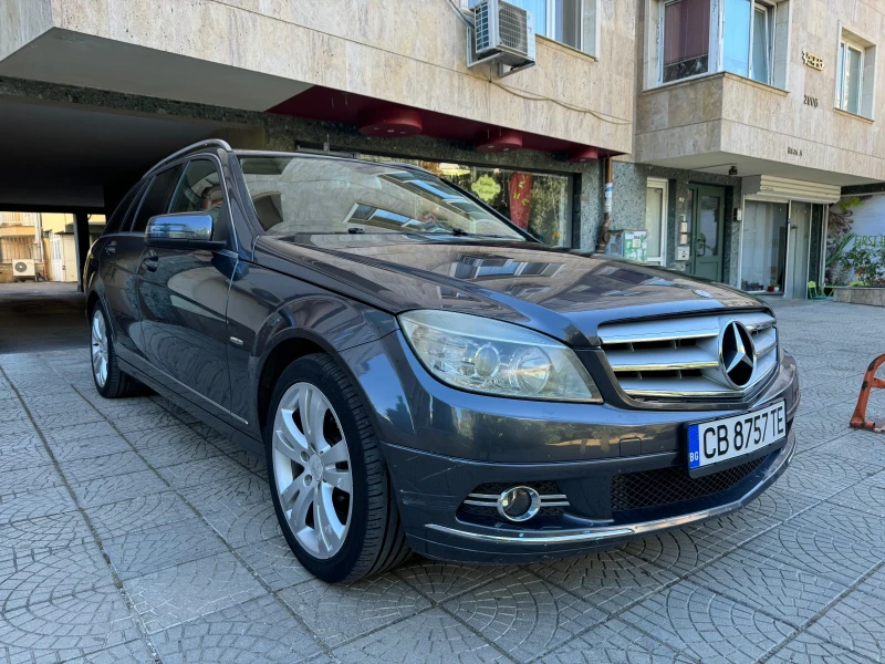 Mercedes-Benz C 220 2.2cdi!Ръчни скорости!, снимка 1 - Автомобили и джипове - 46853935