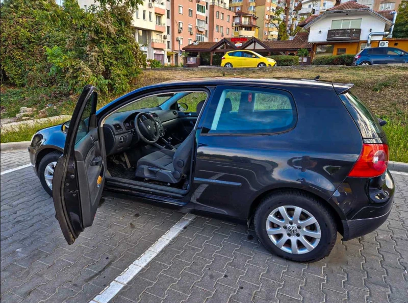 VW Golf, снимка 5 - Автомобили и джипове - 47605219