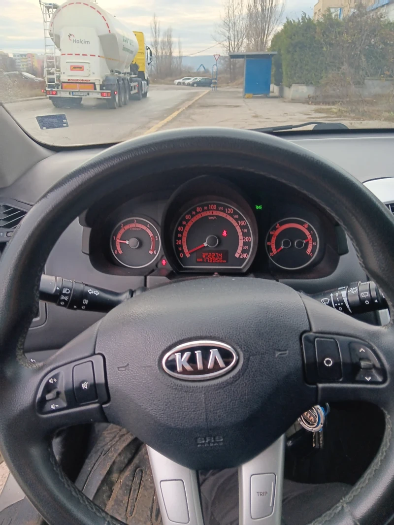 Kia Ceed, снимка 6 - Автомобили и джипове - 48637447