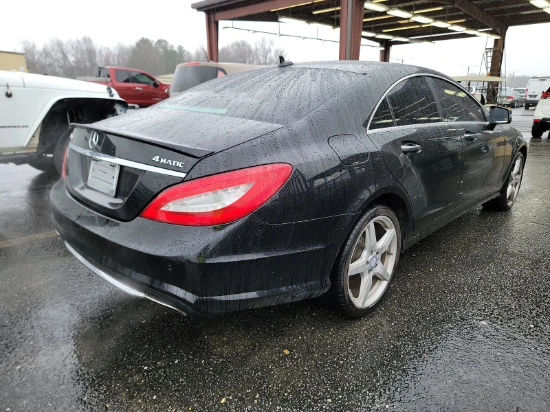 Mercedes-Benz CLS 550 4MATIC* AMG-Pack* Full LED* Harman/Kardon* Обдух* , снимка 3 - Автомобили и джипове - 49432015