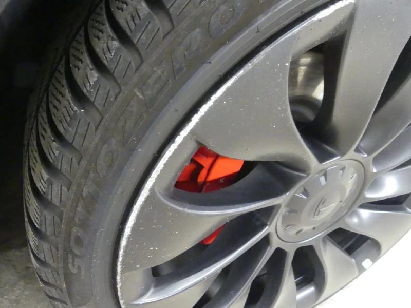 Tesla Model Y Performance, снимка 13 - Автомобили и джипове - 51537485