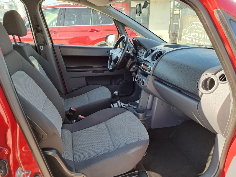 Mitsubishi Colt 1.3i ГАЗ КЛИМАТИК 173000км, снимка 13 - Автомобили и джипове - 51801706