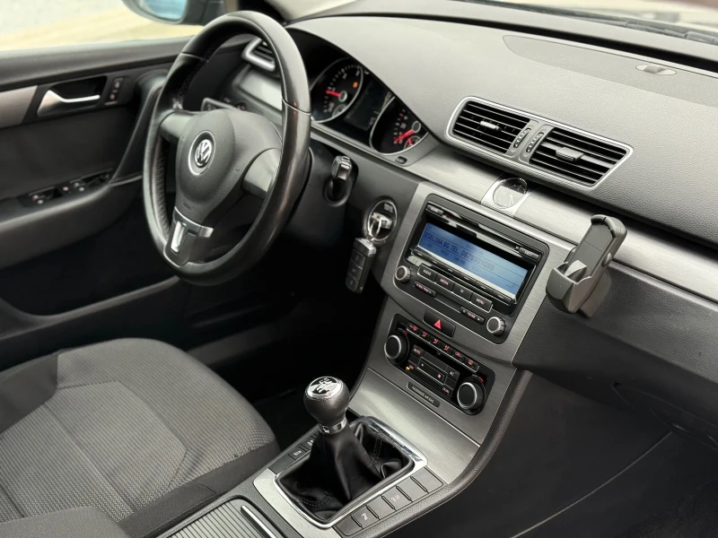 VW Passat 2.0TDI* 140к.с* 2013г* Топ Състояние* 211.000КМ* , снимка 10 - Автомобили и джипове - 52459205