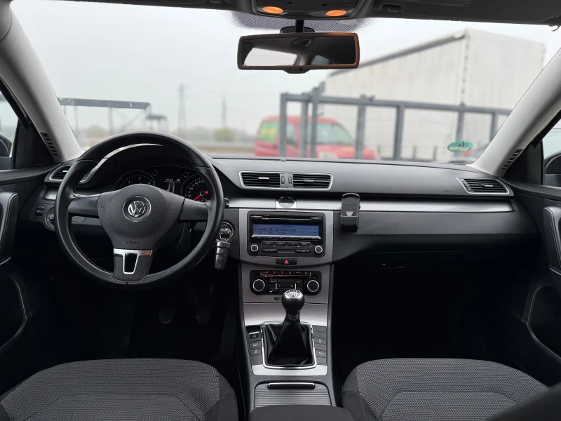 VW Passat 2.0TDI* 140к.с* 2013г* Топ Състояние* 211.000КМ* , снимка 8 - Автомобили и джипове - 52459205