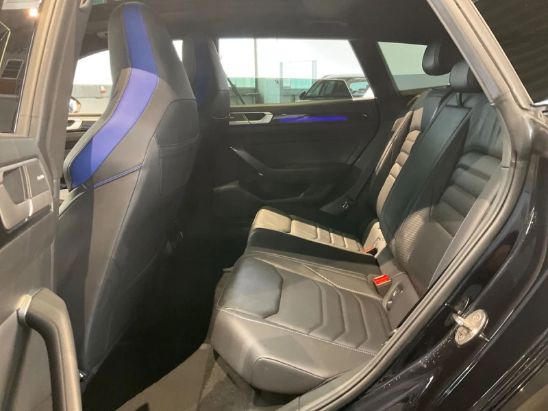 VW Arteon R 2.0 TSI 4Motion Shooting Brake 360/Head-up/ H/K, снимка 9 - Автомобили и джипове - 52571985
