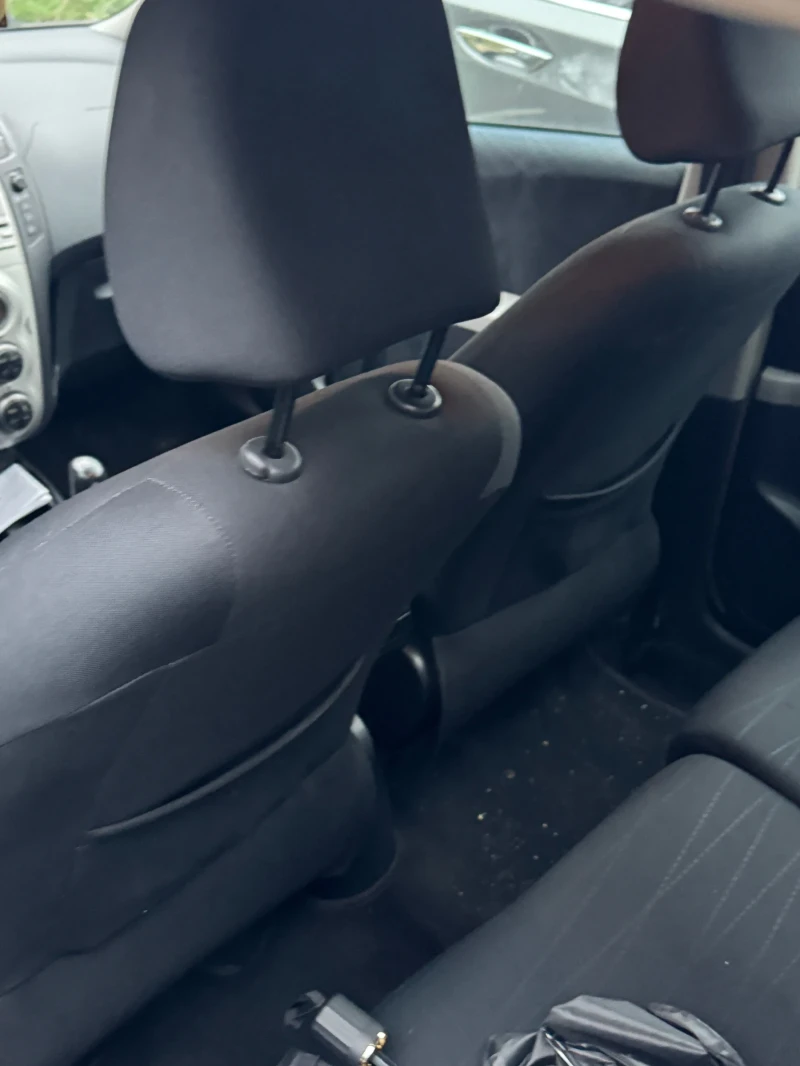 Toyota Yaris 1.3 vvti-lpg, снимка 7 - Автомобили и джипове - 52668552