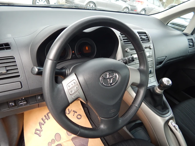 Toyota Auris 1.4D4D* 145000km.* EURO4* , снимка 12 - Автомобили и джипове - 53012080